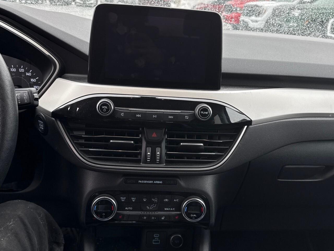 2021 Ford Escape SEL   AWD   COPILOT 360   NAV Photo