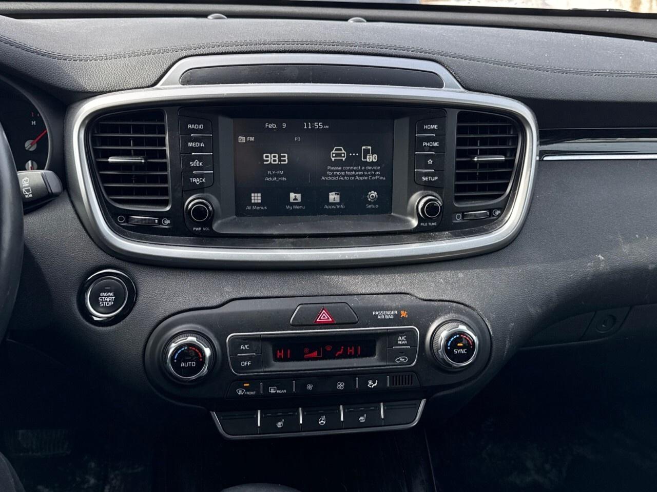 2020 Kia Sorento EX   AWD   HEATD  LEATHER SEATS Photo