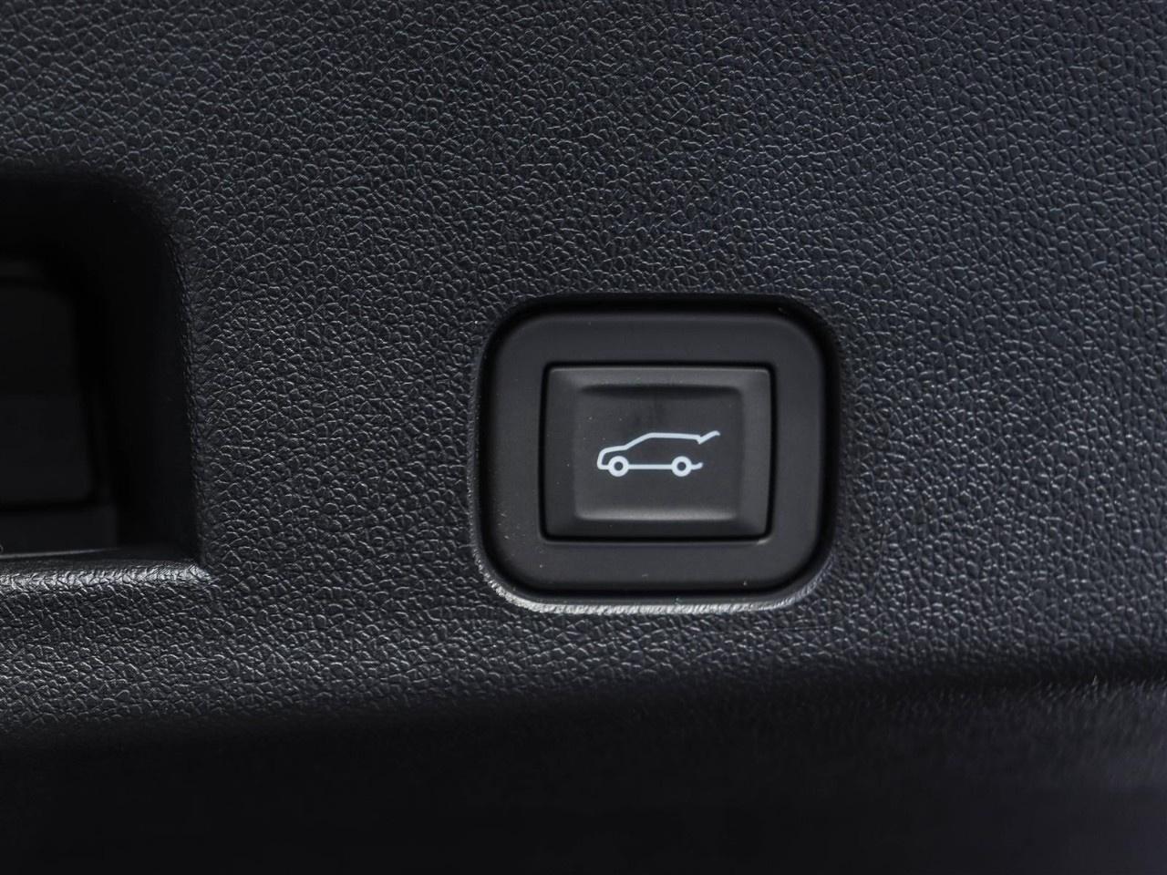 2026 Chevrolet Traverse AWD 4dr Z71 Photo