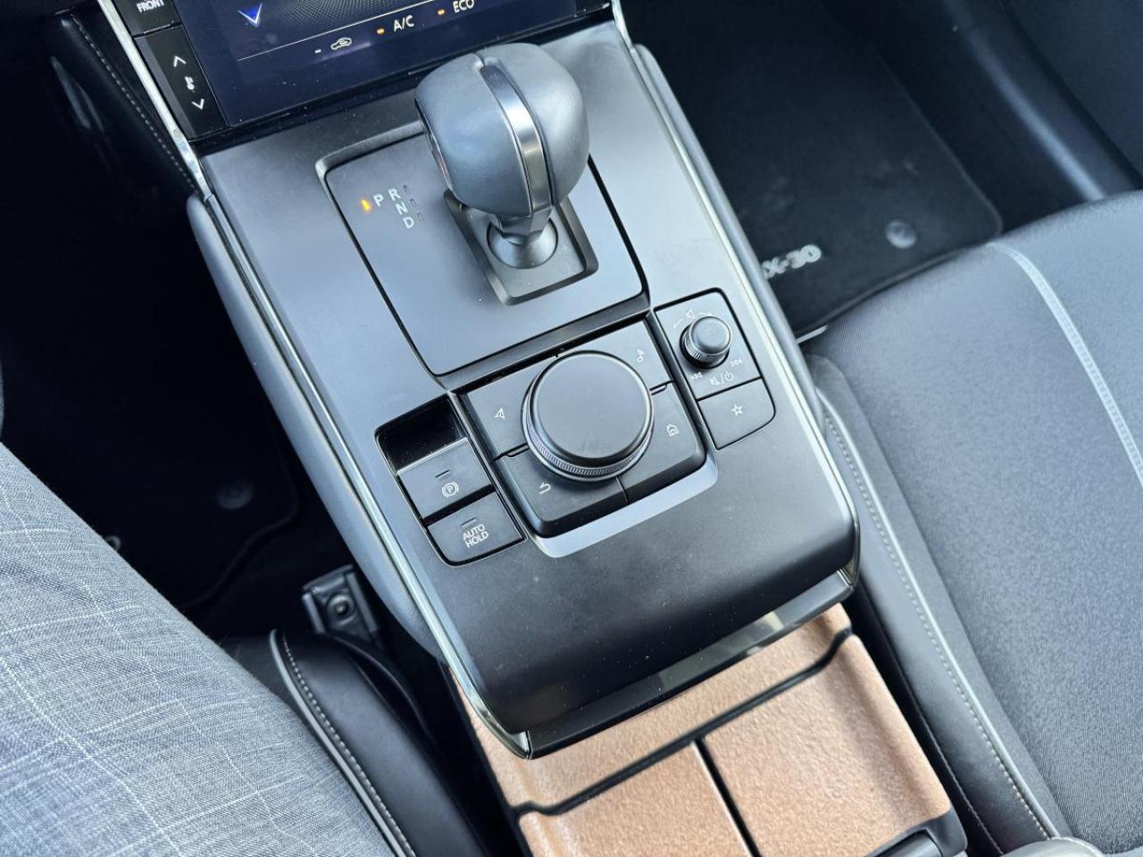 2023 Mazda MX-30 GT/ EXTENDED WARRANTY/ 3.95%RATE/ONLY 1K/ MUST SEE Photo