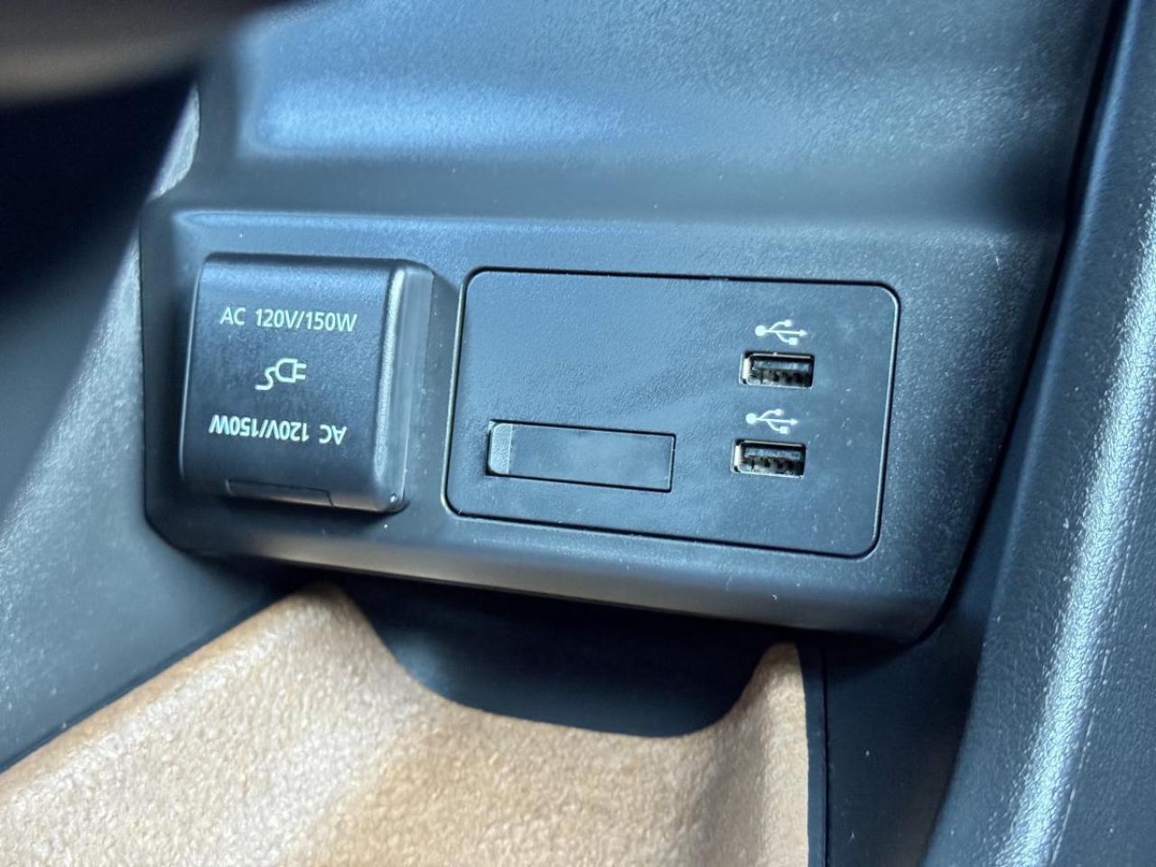 2023 Mazda MX-30 GT/ EXTENDED WARRANTY/ 3.95%RATE/ONLY 1K/ MUST SEE Photo