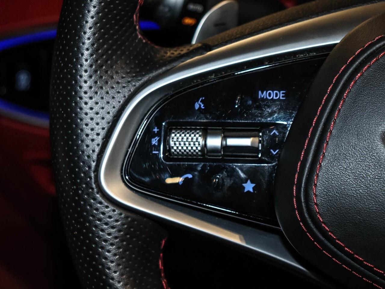 2022 Genesis GV70 2.5T Prestige AWD [V71SAA25KL63] Photo