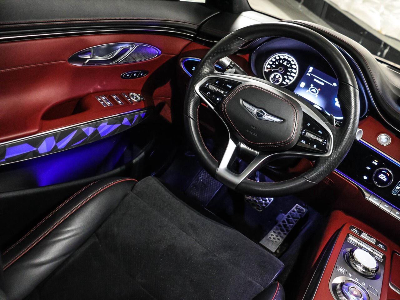 2022 Genesis GV70 2.5T Prestige AWD [V71SAA25KL63] Photo