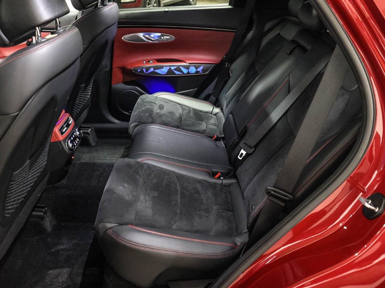 2022 Genesis GV70 2.5T Prestige AWD [V71SAA25KL63] Photo