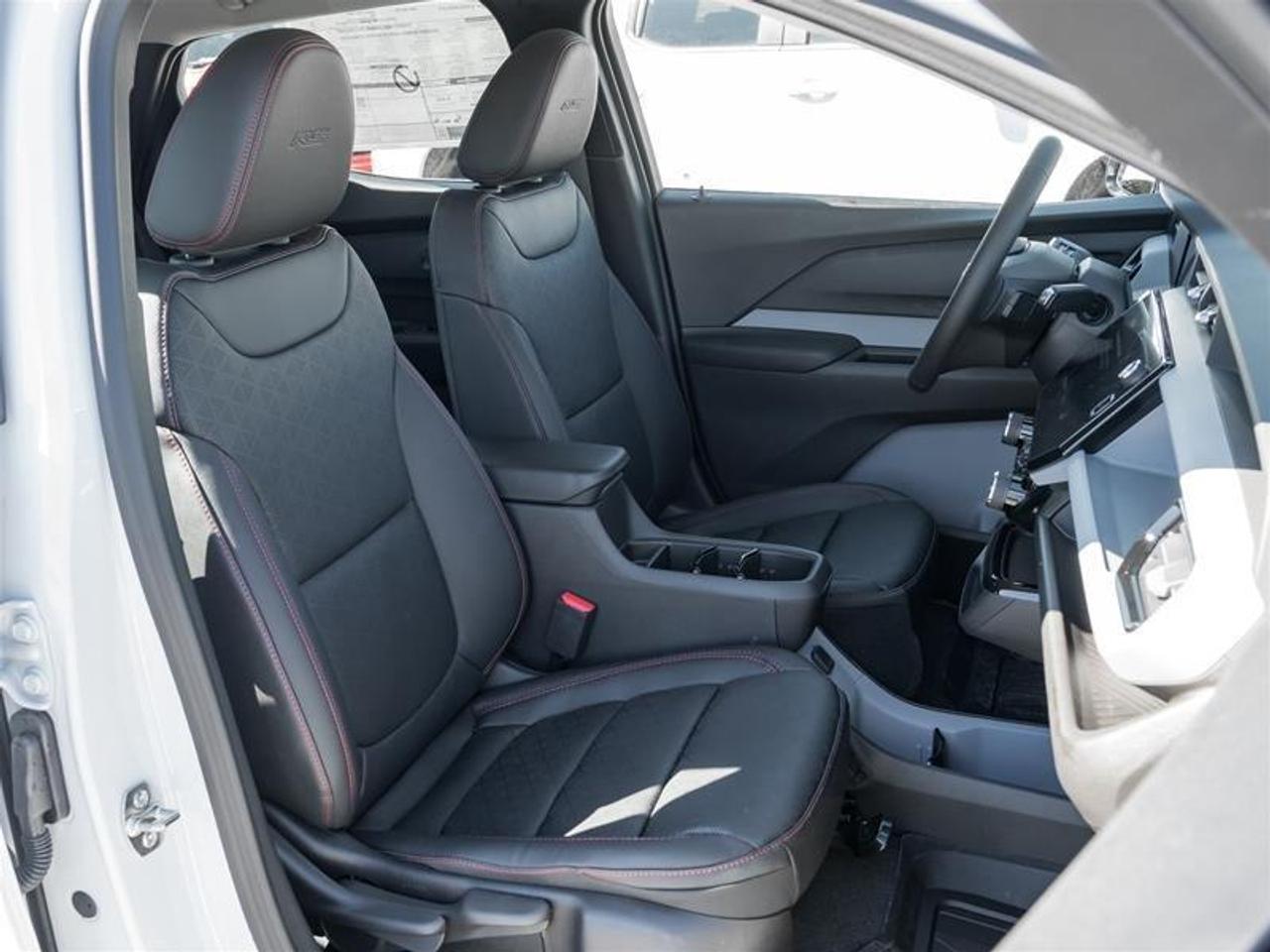 2027 Chevrolet Bolt RS 4dr Photo