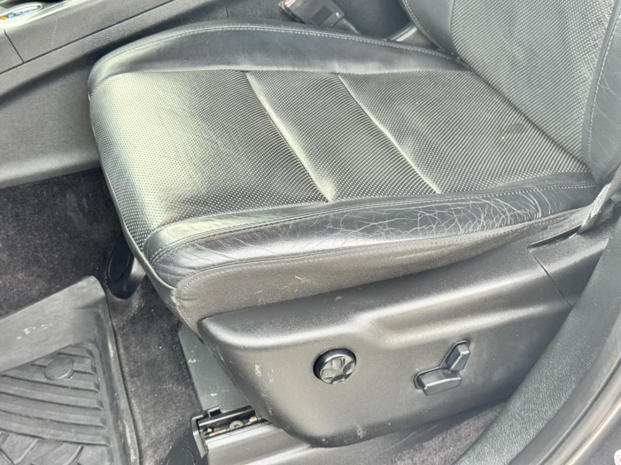 2018 Jeep Grand Cherokee LIMITED 4X4/ LEATHER/ PANOROOF/ CARFAX CLEAN Photo