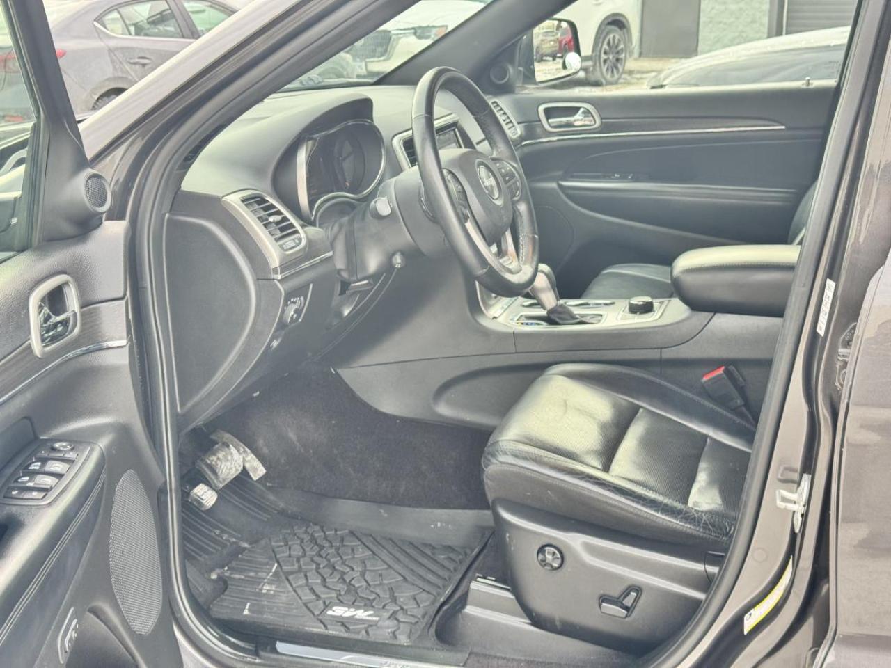 2018 Jeep Grand Cherokee LIMITED 4X4/ LEATHER/ PANOROOF/ CARFAX CLEAN Photo