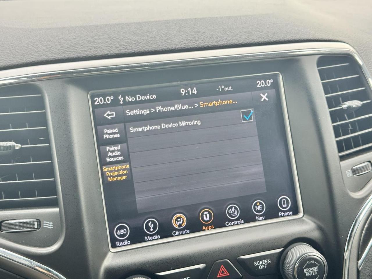 2018 Jeep Grand Cherokee LIMITED 4X4/ LEATHER/ PANOROOF/ CARFAX CLEAN Photo