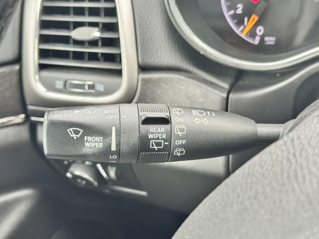 2018 Jeep Grand Cherokee LIMITED 4X4/ LEATHER/ PANOROOF/ CARFAX CLEAN Photo