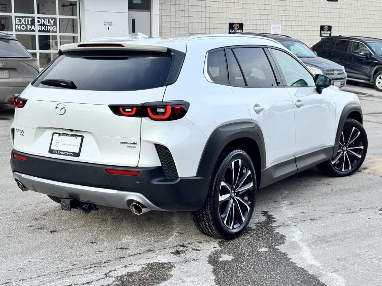 2024 Mazda CX-50 GT TURBO AWD/ ONLY 22K/ EXTENDED WARRANTY/MUST SEE Photo