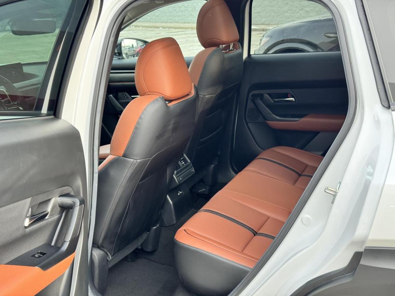 2024 Mazda CX-50 GT TURBO AWD/ ONLY 22K/ EXTENDED WARRANTY/MUST SEE Photo