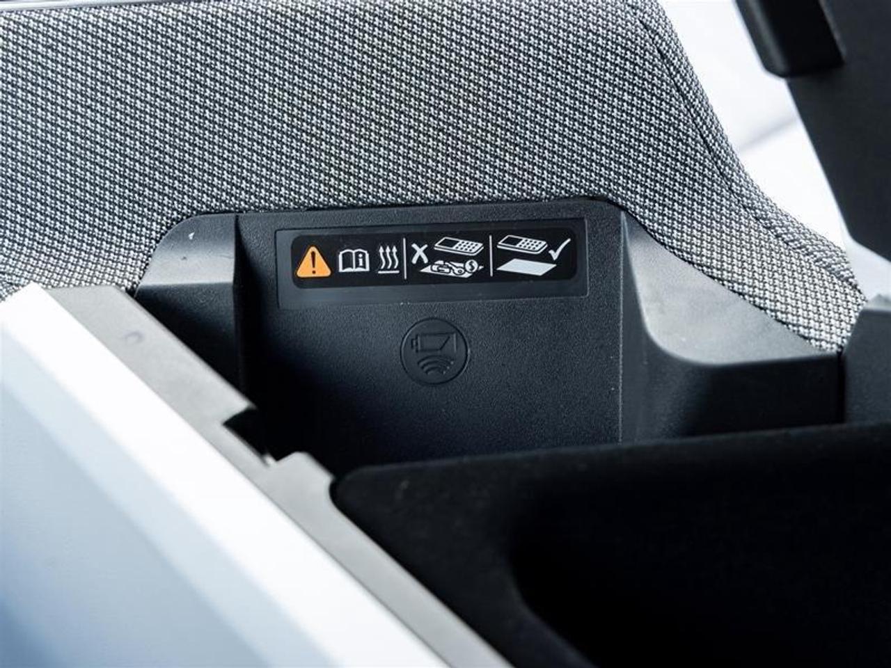 2026 Cadillac OPTIQ Premium Luxury 4dr Photo