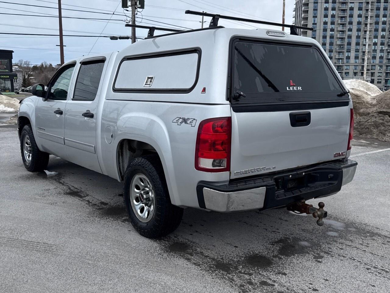 2013 GMC Sierra 1500 SLE   4WD   TOW PKG Photo