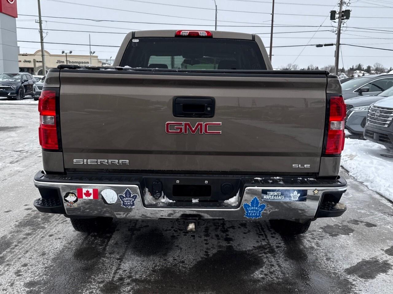 2015 GMC Sierra 1500 SLE   4WD   V8 Photo4