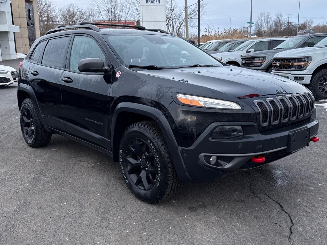 2018 Jeep Cherokee TRAILHAWK   LEATHER   ROOF Photo