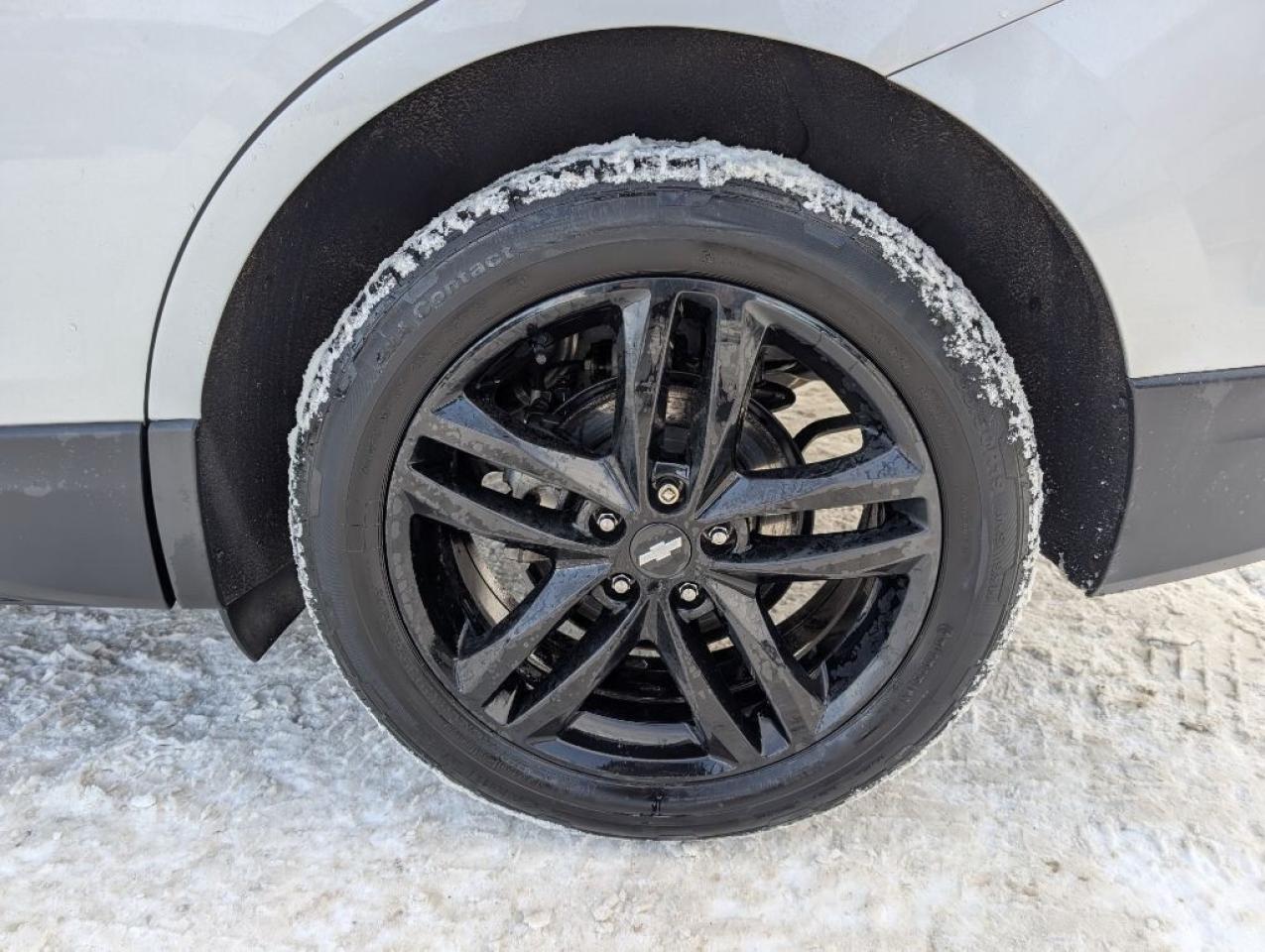 2021 Chevrolet Equinox LT AWD   NAV   SUNROOF   CAMERA   HTD SEATS Photo