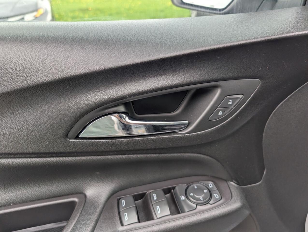2021 Chevrolet Equinox LT AWD   NAV   SUNROOF   CAMERA   HTD SEATS Photo