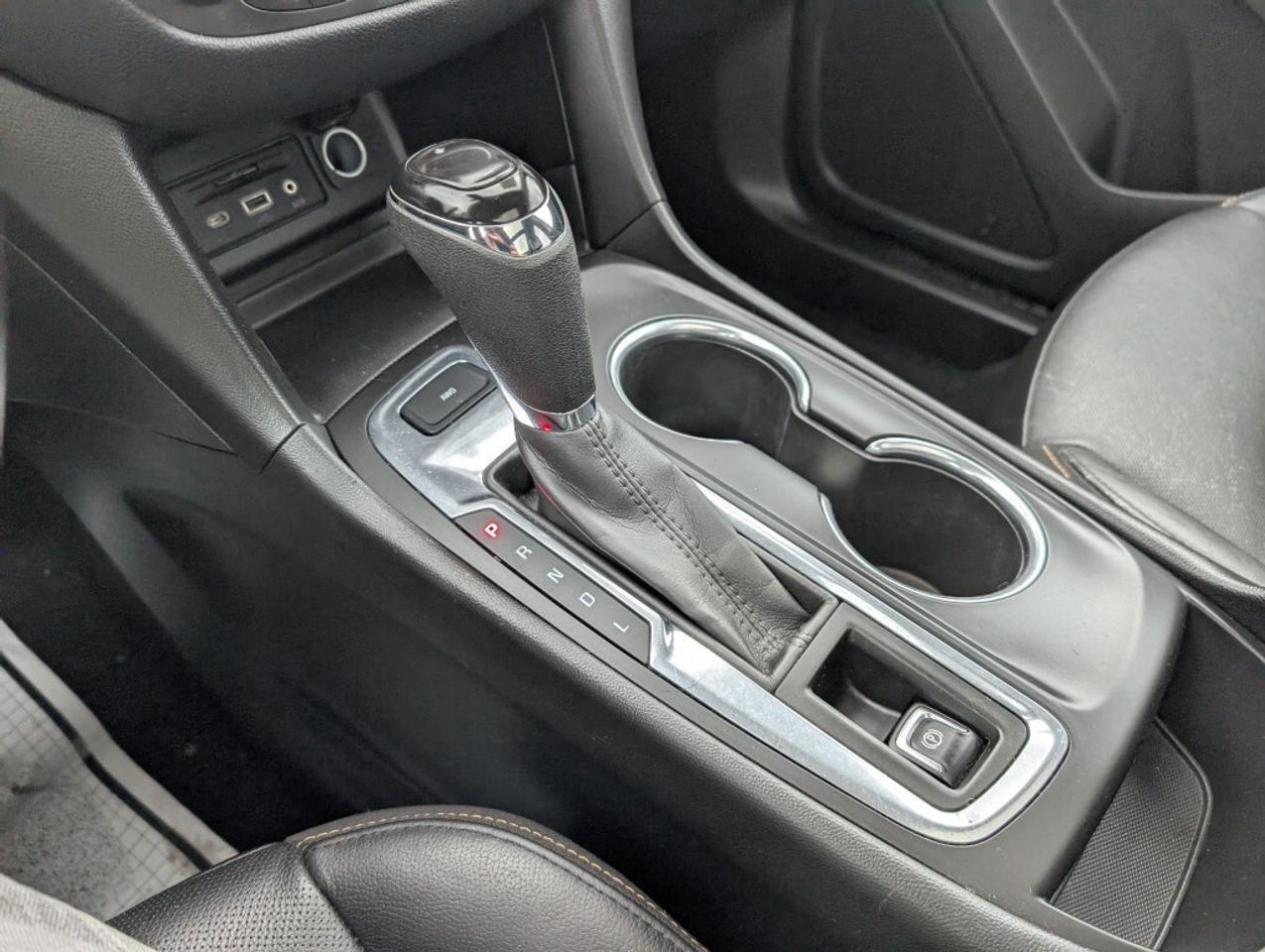 2021 Chevrolet Equinox LT AWD   NAV   SUNROOF   CAMERA   HTD SEATS Photo