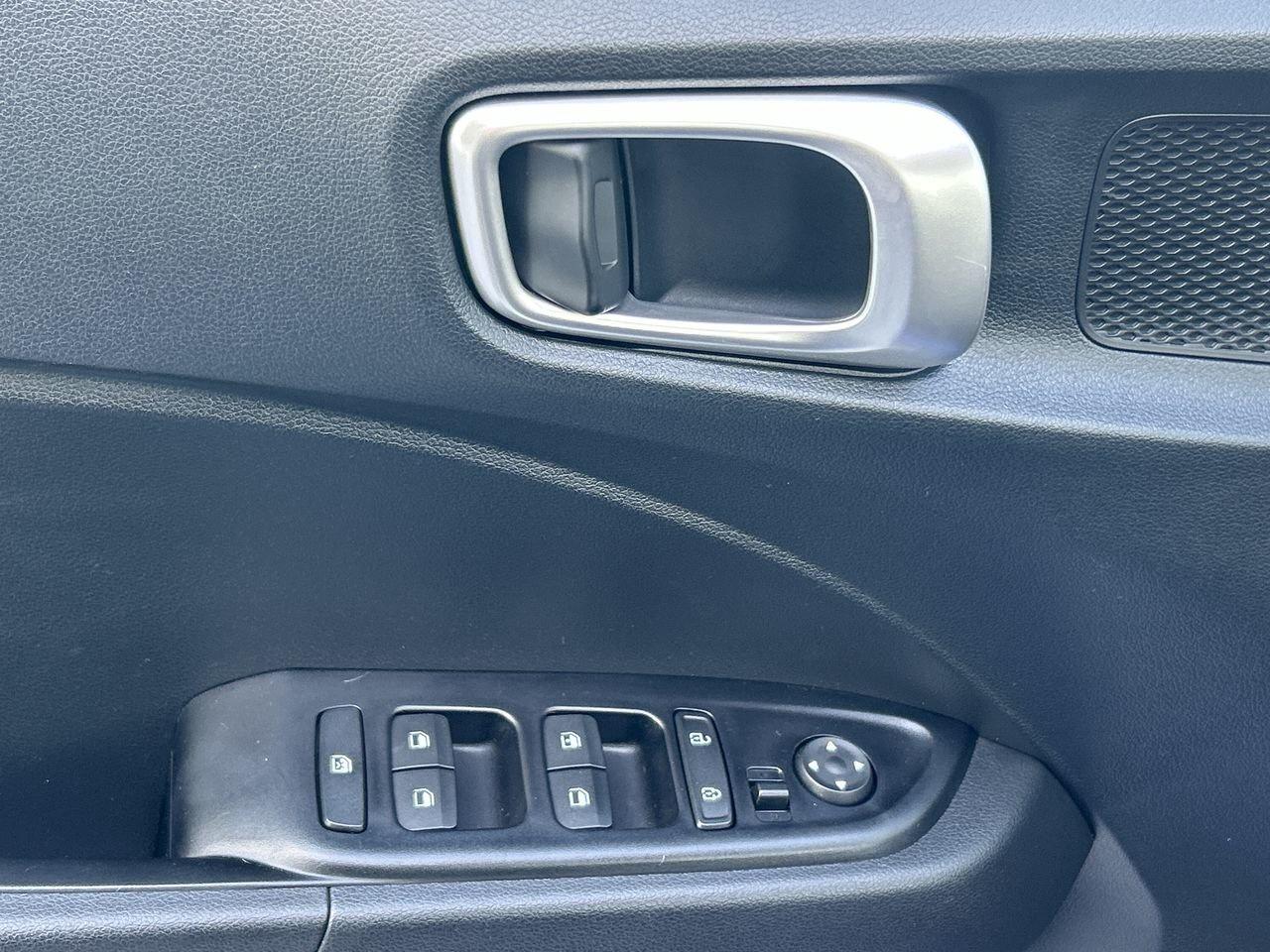 2023 Hyundai Venue FWD Essential (Two-Tone)   Smart, Stylish & Effici Photo