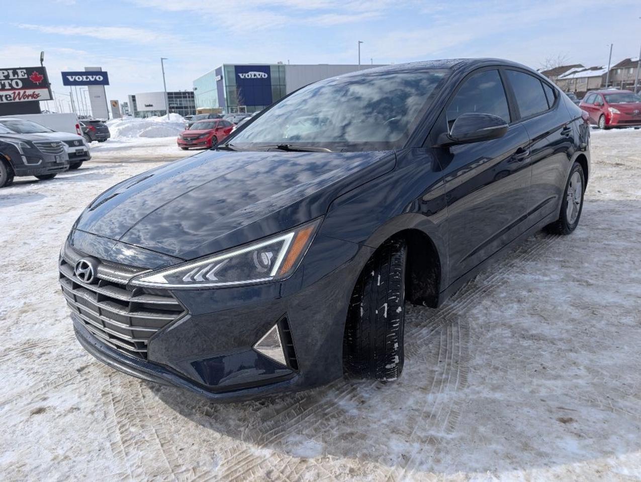 2020 Hyundai Elantra Preferred   CAMERA   HTD SEATS   APPLE CARPLAY Photo