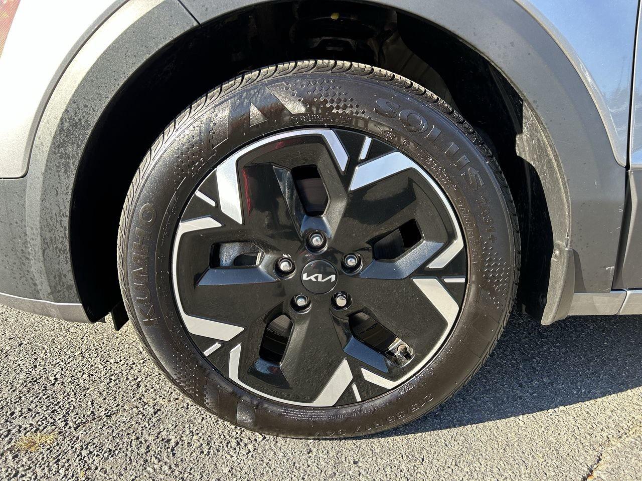 2023 Kia Niro EV Premium Plus   Electrifying Performance & Style Ht Photo