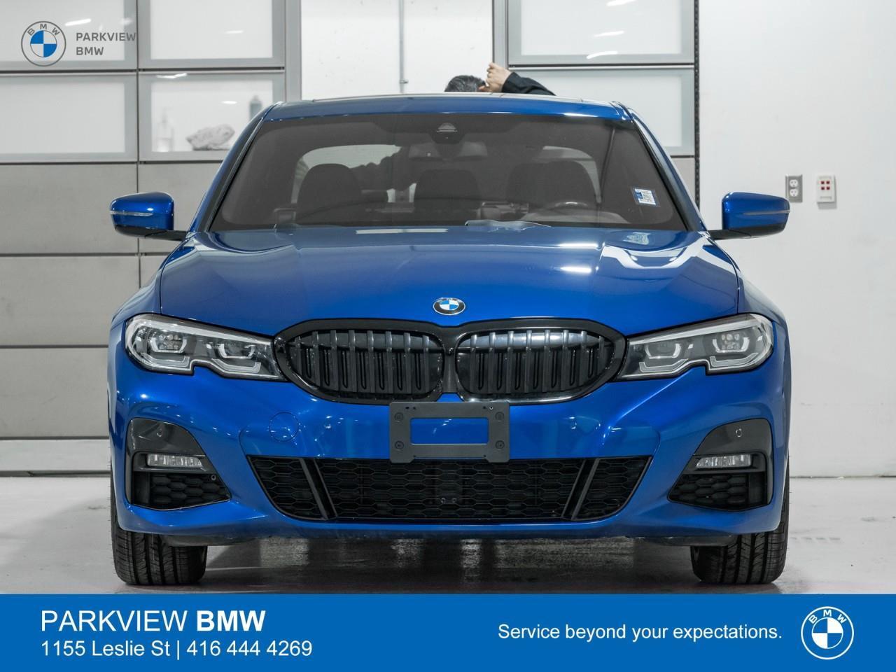 2022 BMW 330 i xDrive 4dr All-Wheel Drive Sedan Photo2