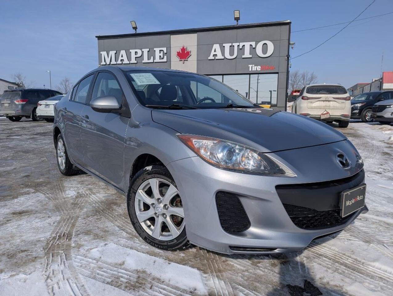 2013 Mazda MAZDA3 GS-SKY Photo3