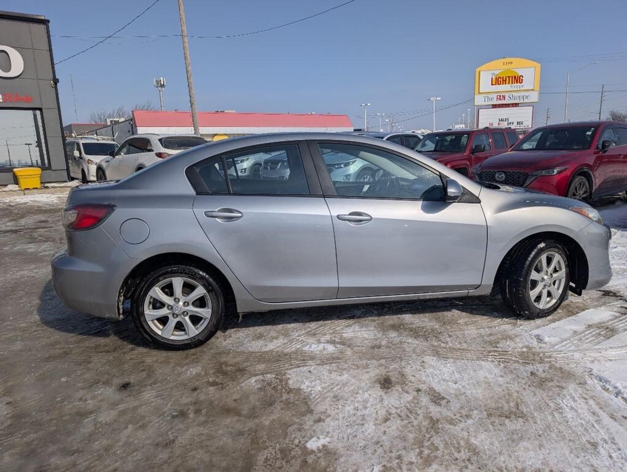 2013 Mazda MAZDA3 GS-SKY Photo4