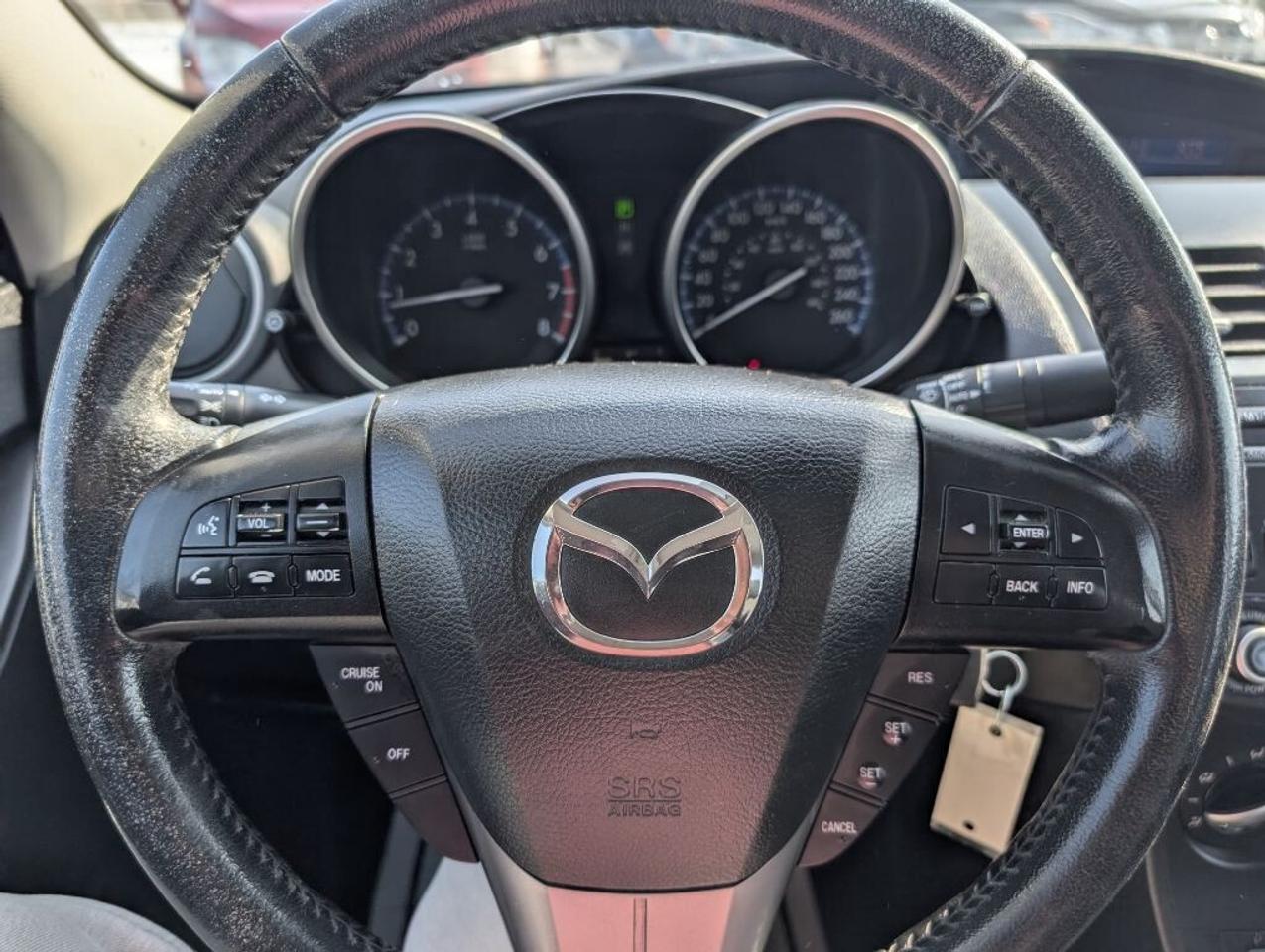 2013 Mazda MAZDA3 GS-SKY Photo