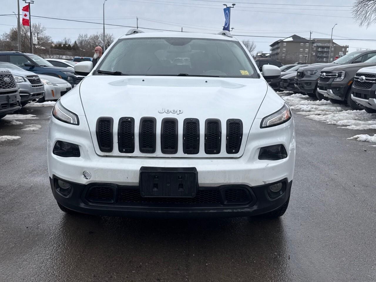 2014 Jeep Cherokee NORTH   4WD   HEATED LEATHER Photo
