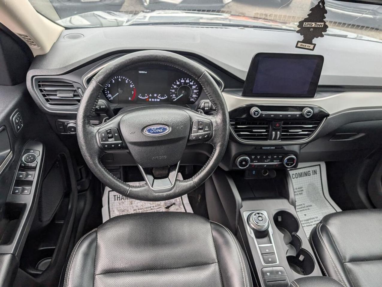2020 Ford Escape SEL AWD   NAV   LEATHER   PANO ROOF   CAMERA Photo