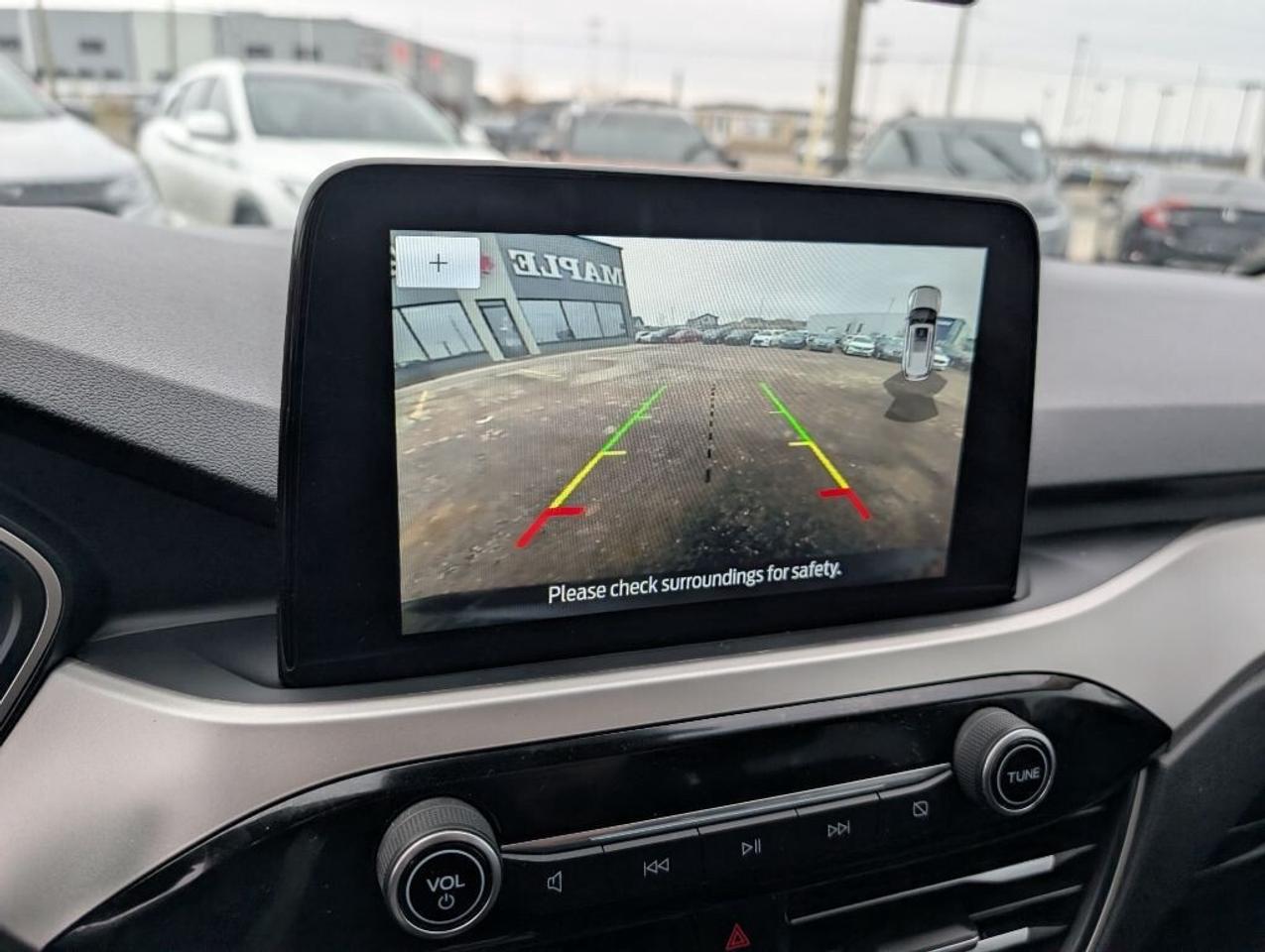 2020 Ford Escape SEL AWD   NAV   LEATHER   PANO ROOF   CAMERA Photo