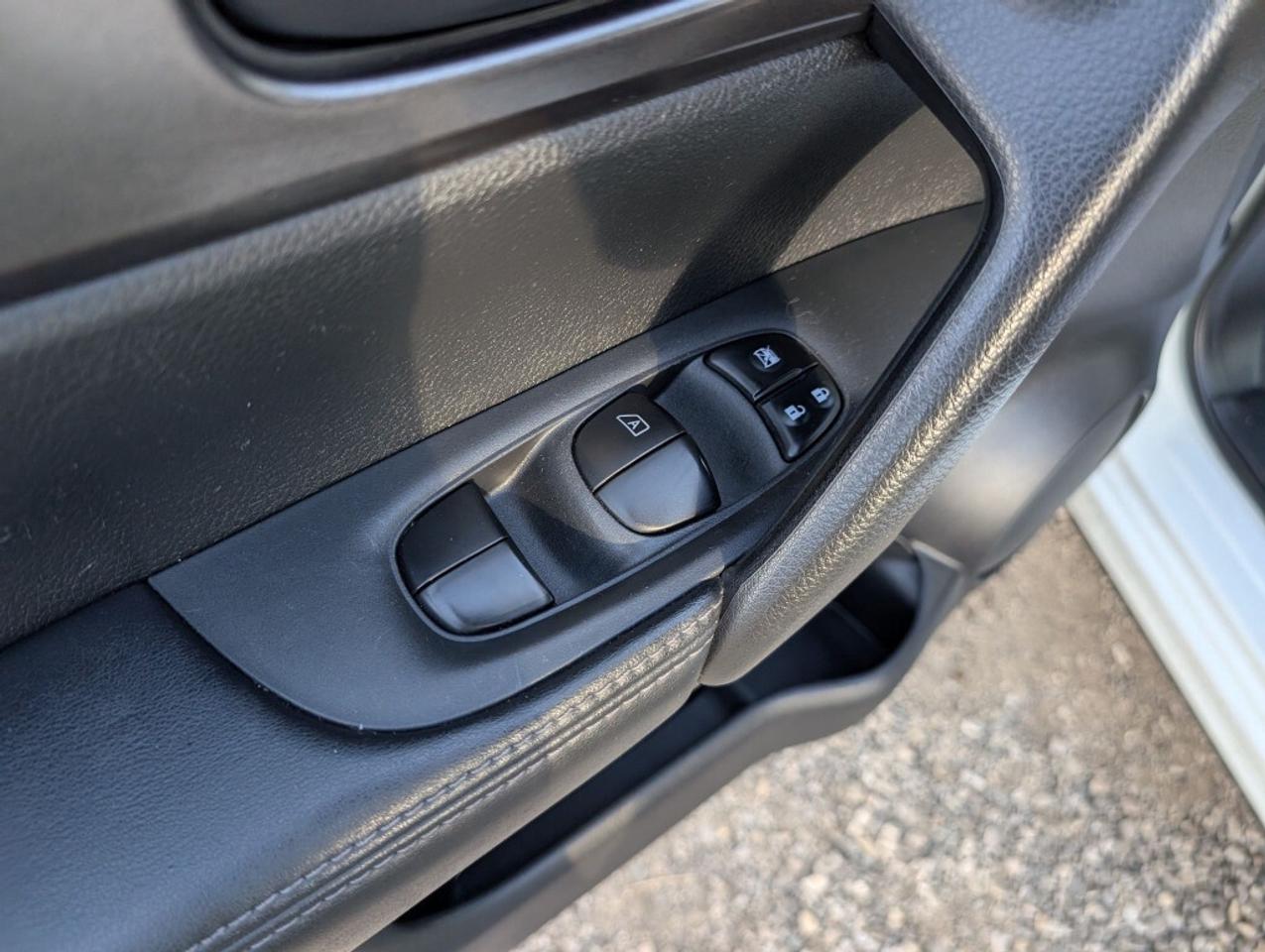 2020 Nissan Qashqai CAMERA   HTD SEATS   BLIND SPOT   APPLE CARPLAY Photo