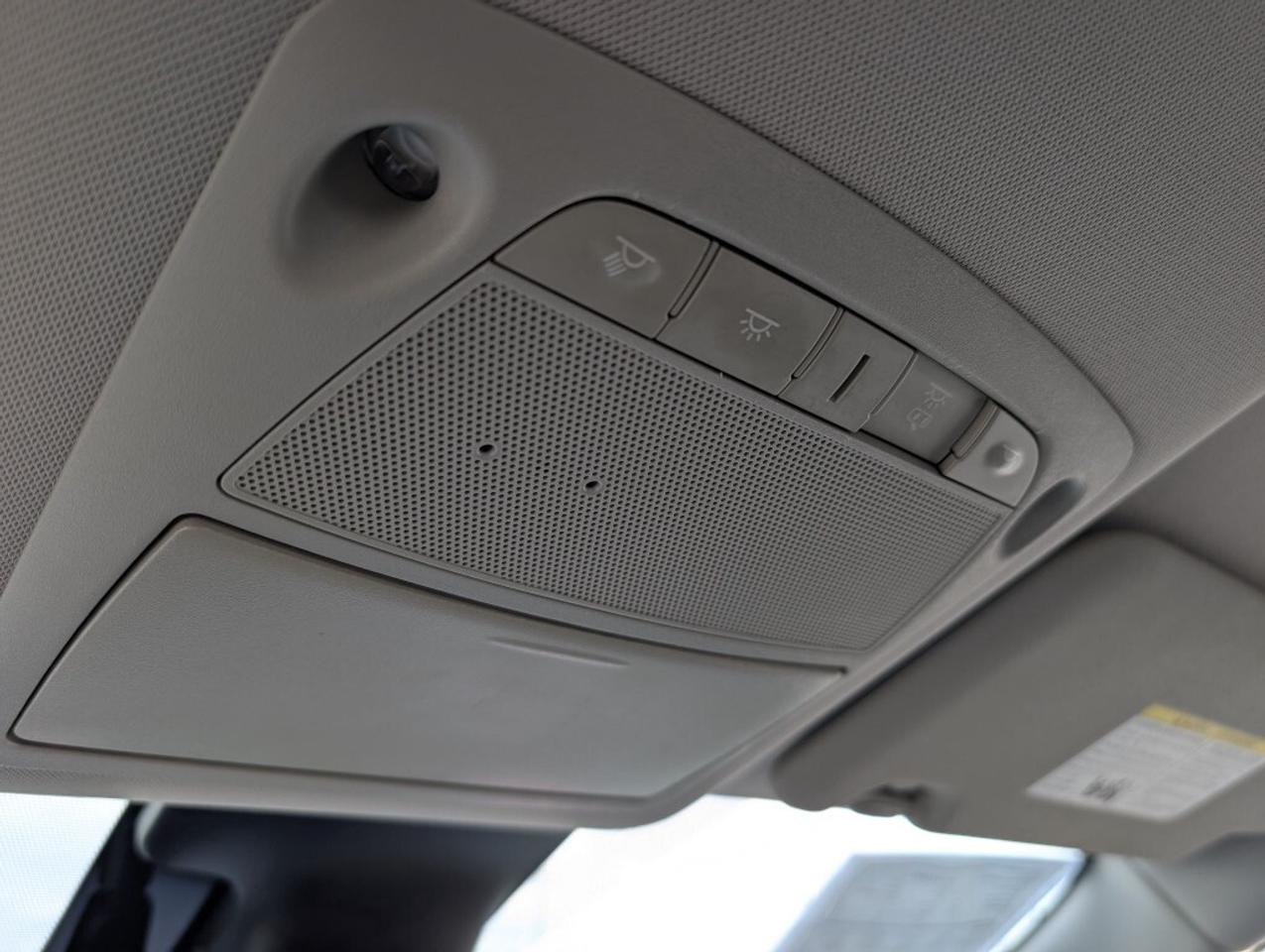 2020 Nissan Qashqai CAMERA   HTD SEATS   BLIND SPOT   APPLE CARPLAY Photo