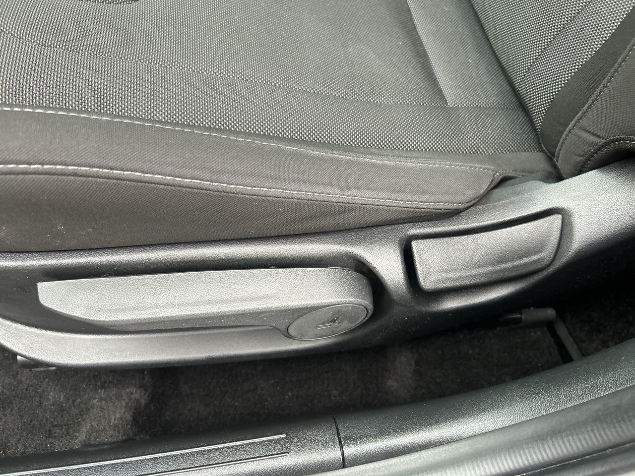 2023 Hyundai Elantra Essential   Smart, Efficient, and Well-Equipped NO Photo