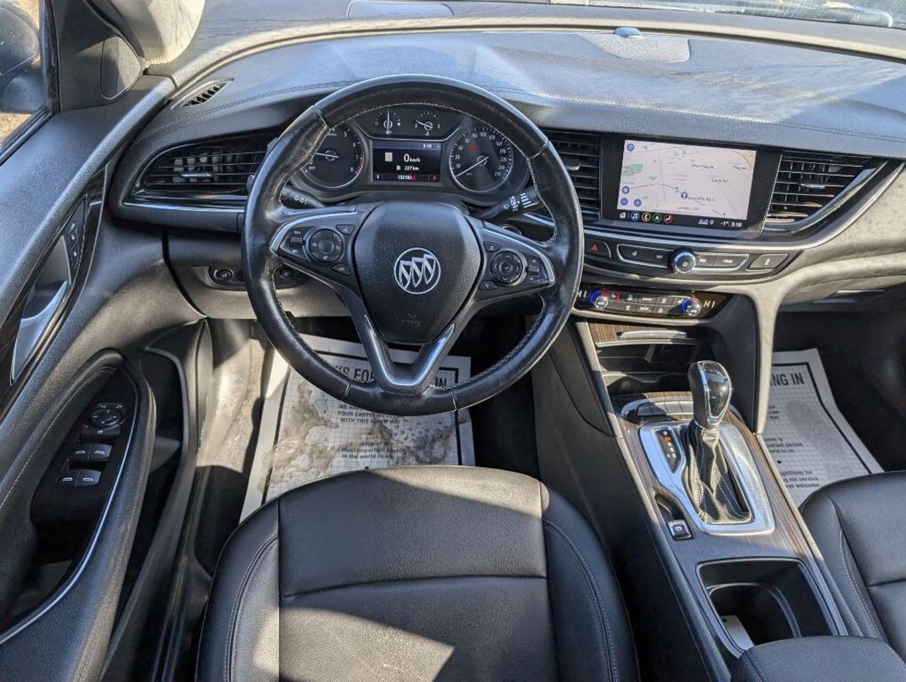 2019 Buick Regal ESSENCE AWD   NAV   LEATHER   SUNROOF   CAMERA Photo