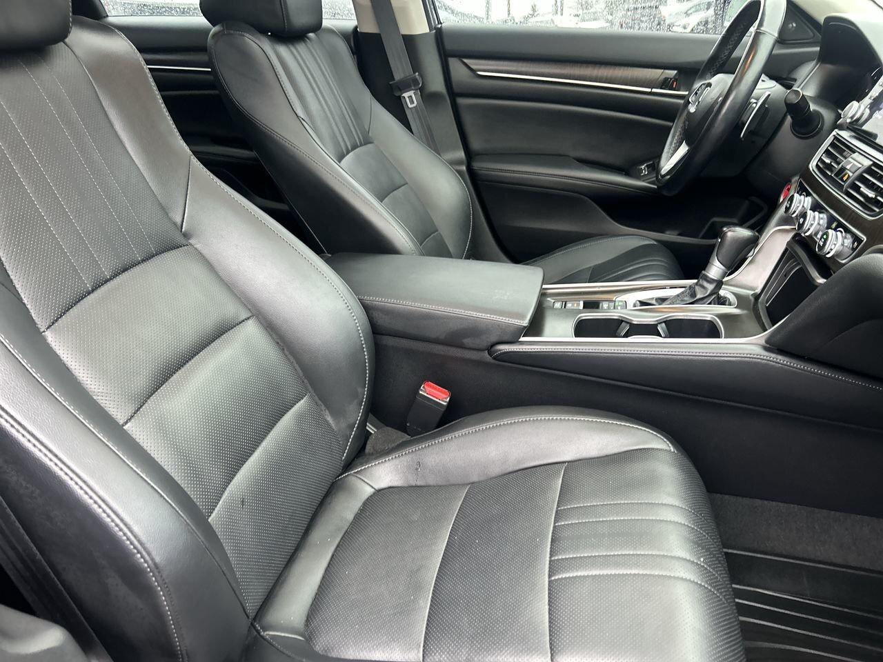 2021 Honda Accord Sedan Touring   Premium Comfort & Advanced Tech LOW KMS Photo