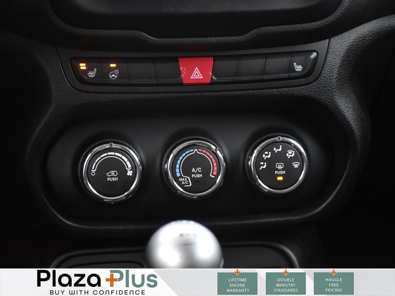 2016 Jeep Renegade North Photo