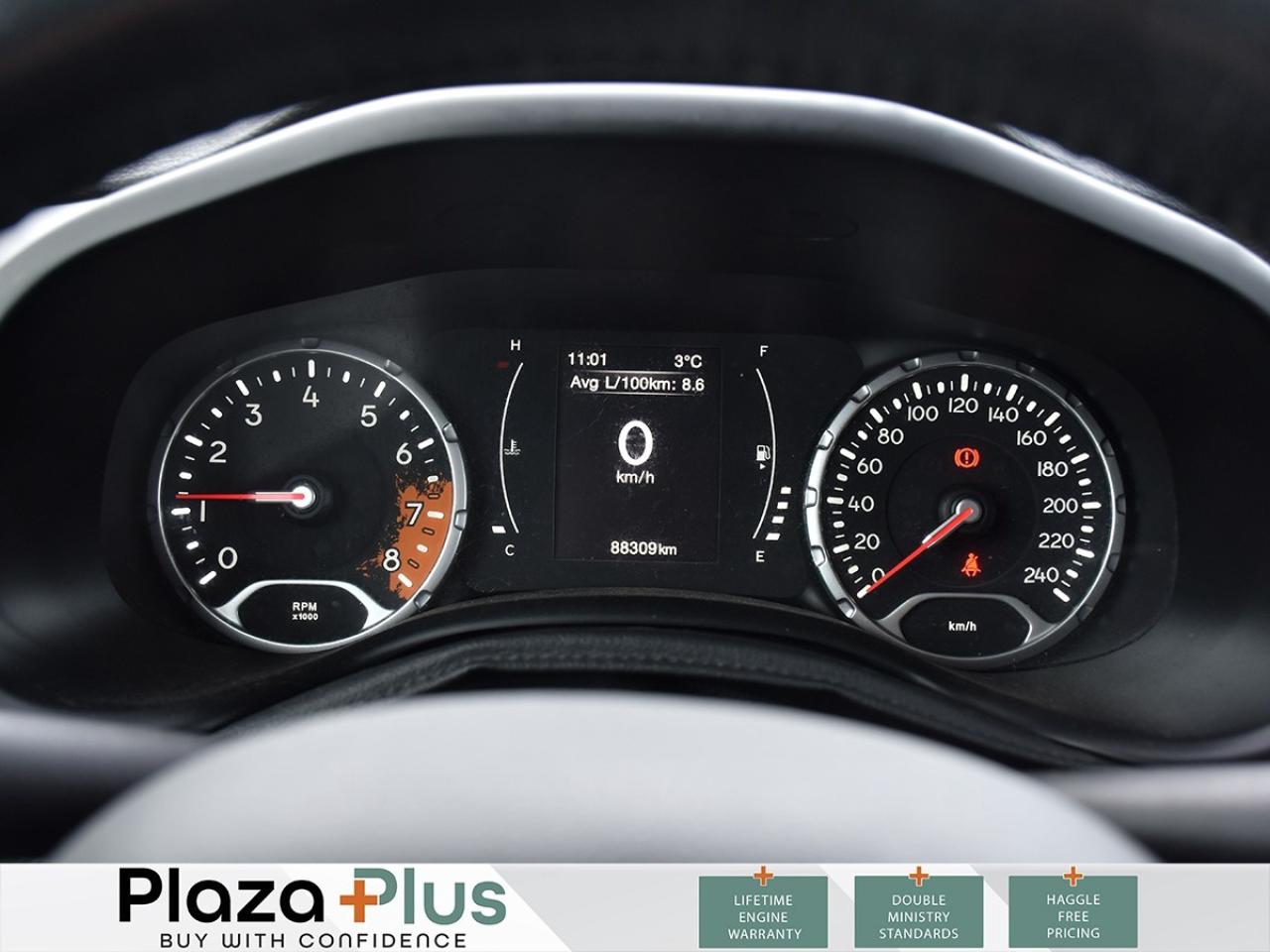 2016 Jeep Renegade North Photo