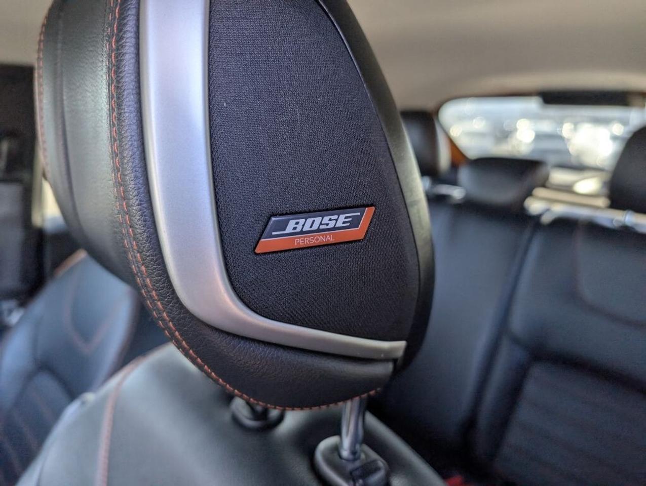 2019 Nissan Kicks SR   LEATHER   HTD SEATS   360 CAMERA Photo