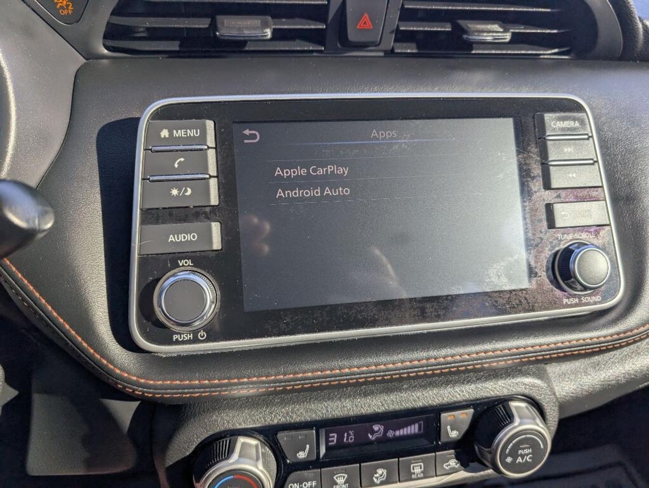 2019 Nissan Kicks SR   LEATHER   HTD SEATS   360 CAMERA Photo