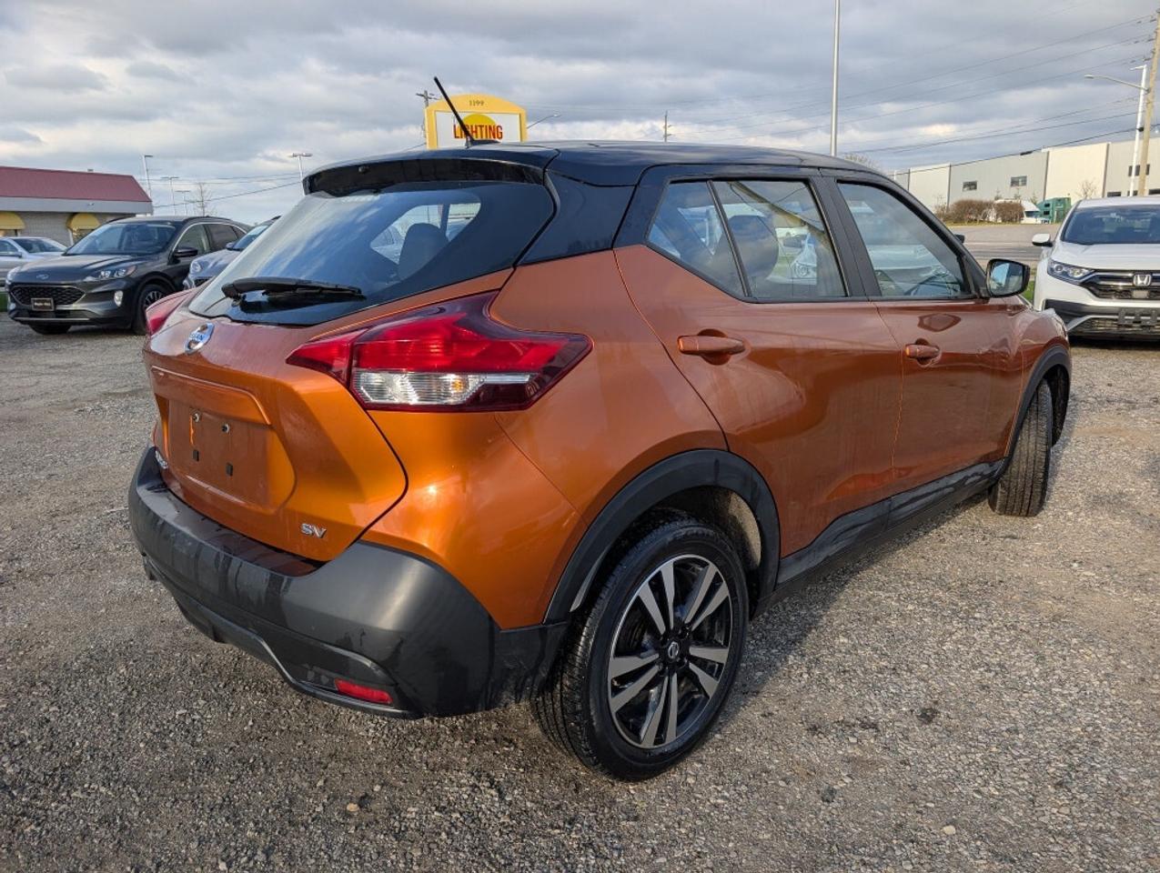 2019 Nissan Kicks SV   CAMERA   HTD SEATS Photo
