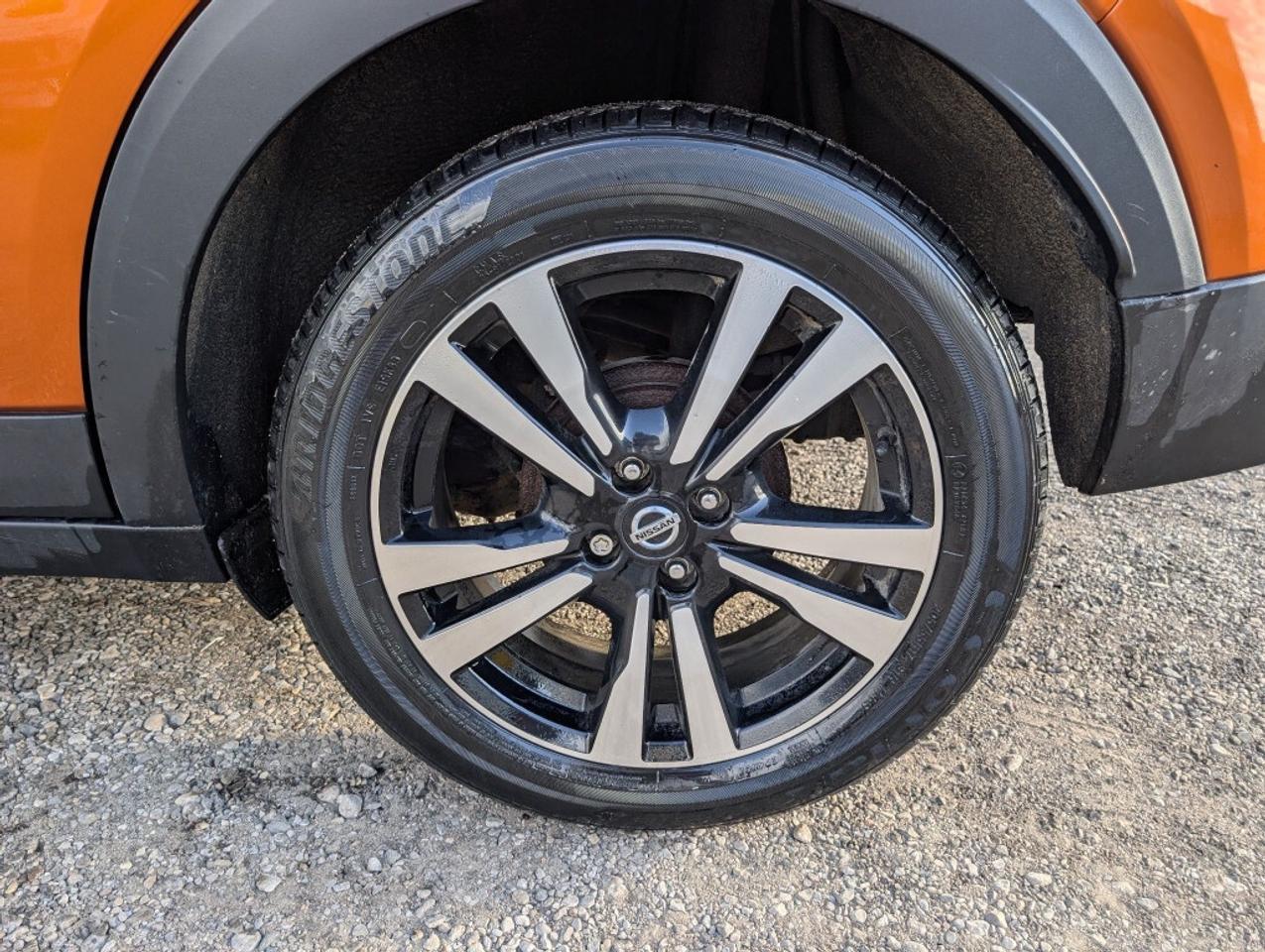2019 Nissan Kicks SV   CAMERA   HTD SEATS Photo