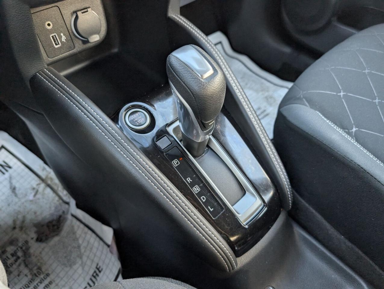 2019 Nissan Kicks SV   CAMERA   HTD SEATS Photo