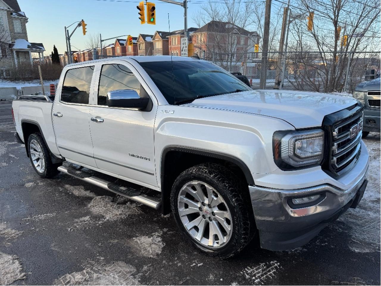 2018 GMC Sierra 1500 SLT Photo