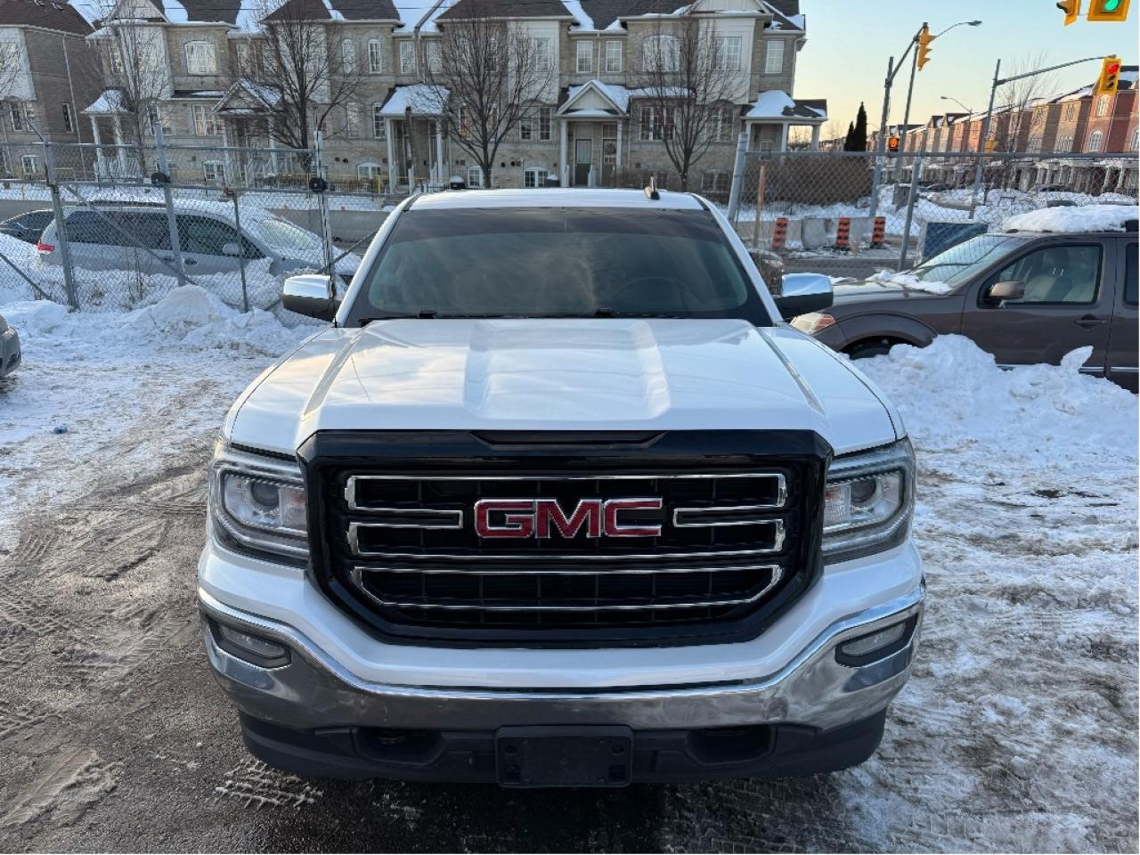 2018 GMC Sierra 1500 SLT Photo0