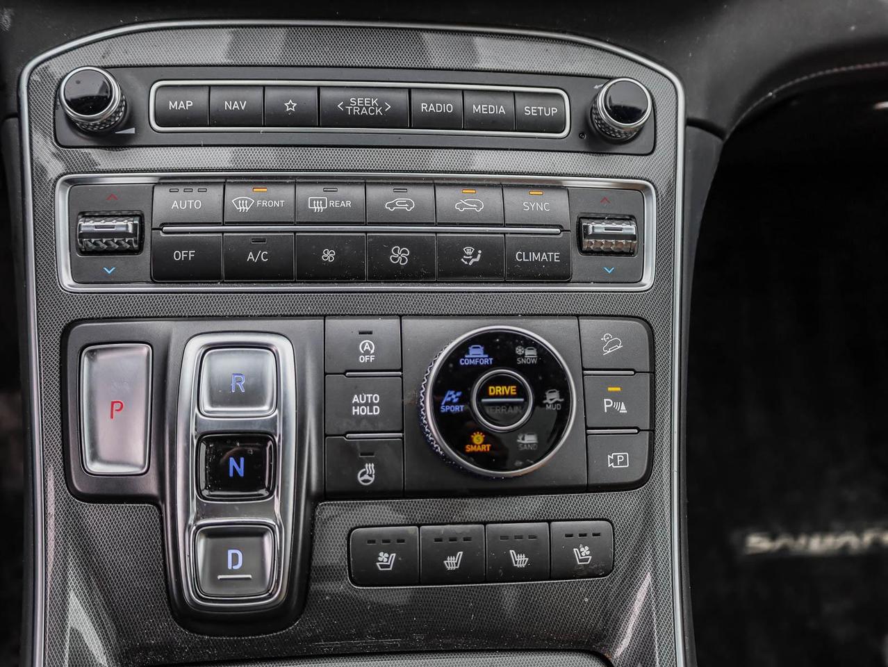 2023 Hyundai Santa Fe Ultimate Calligraphy 4dr All-Wheel Drive Photo