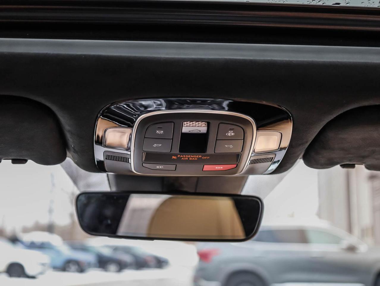 2023 Hyundai Santa Fe Ultimate Calligraphy 4dr All-Wheel Drive Photo