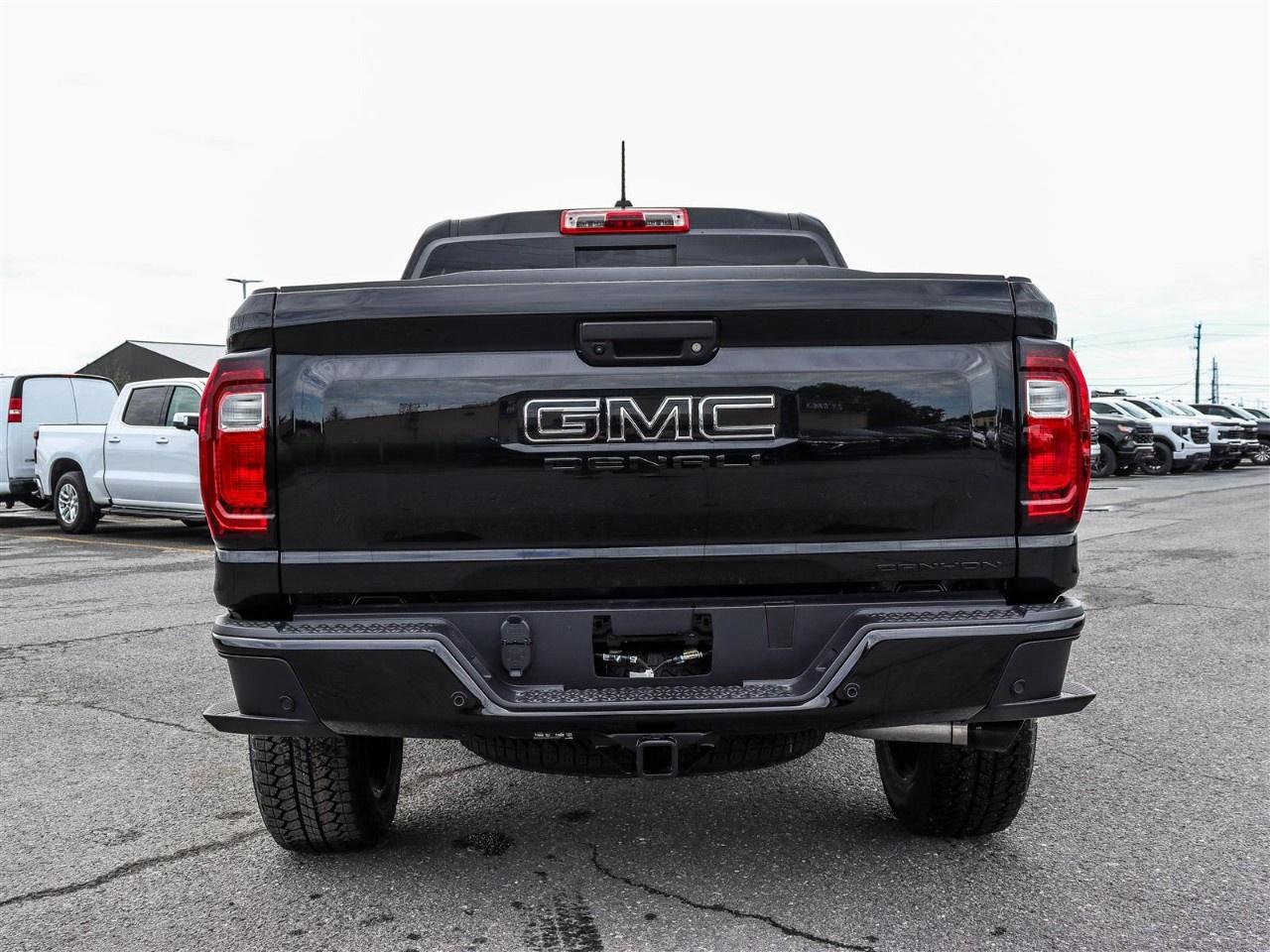 2026 GMC Canyon Crew Cab Short Box 4-Wheel Drive Denali Photo