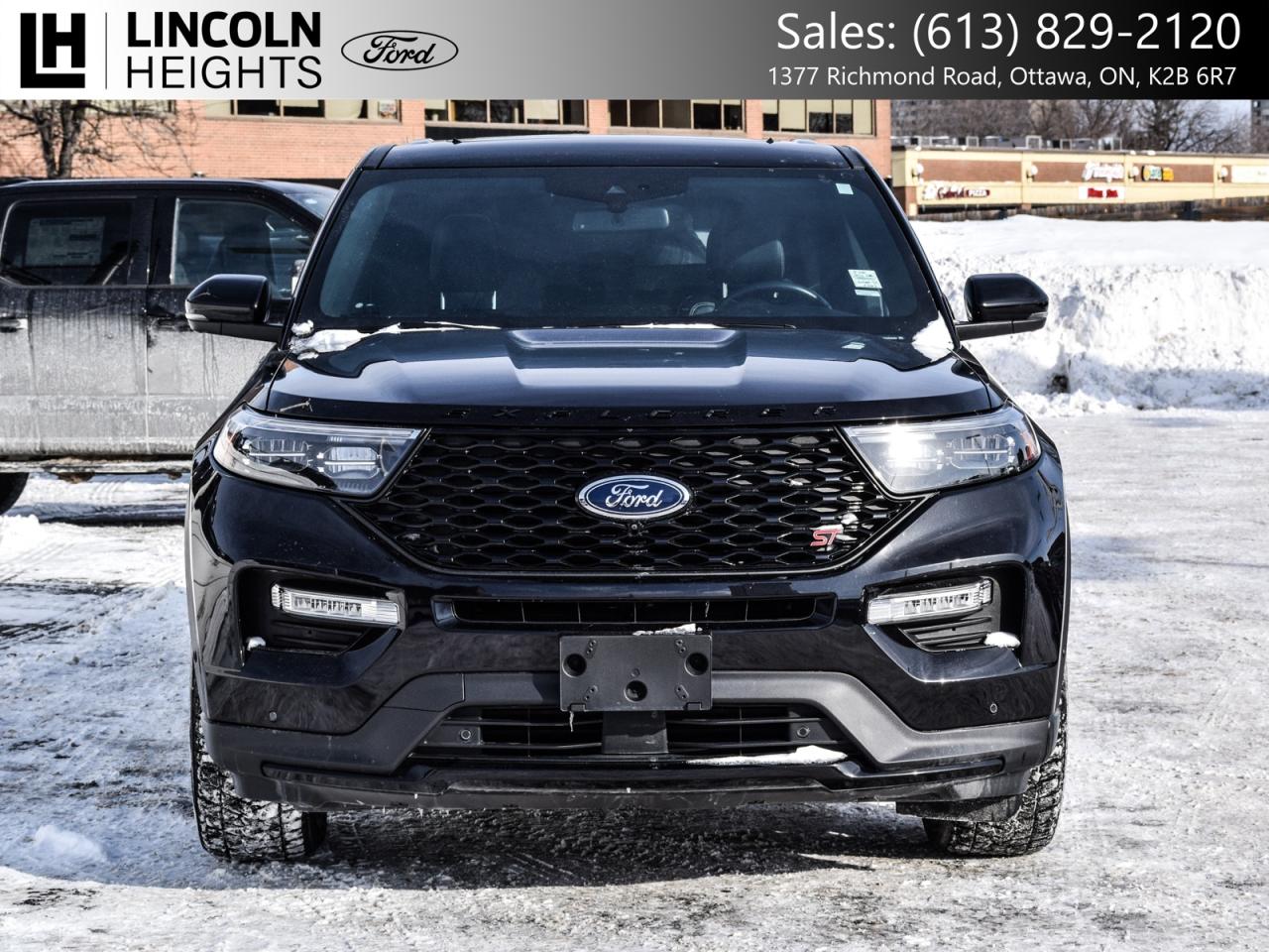 2022 Ford Explorer  Photo
